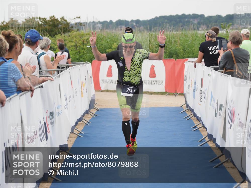 22.06.2025 - Viking Triathlon MichiJ http://msf.ph/oto/8079868 22.06.2025 15:56:38 Ziel 261, 306, 647 meine-sportfotos.de