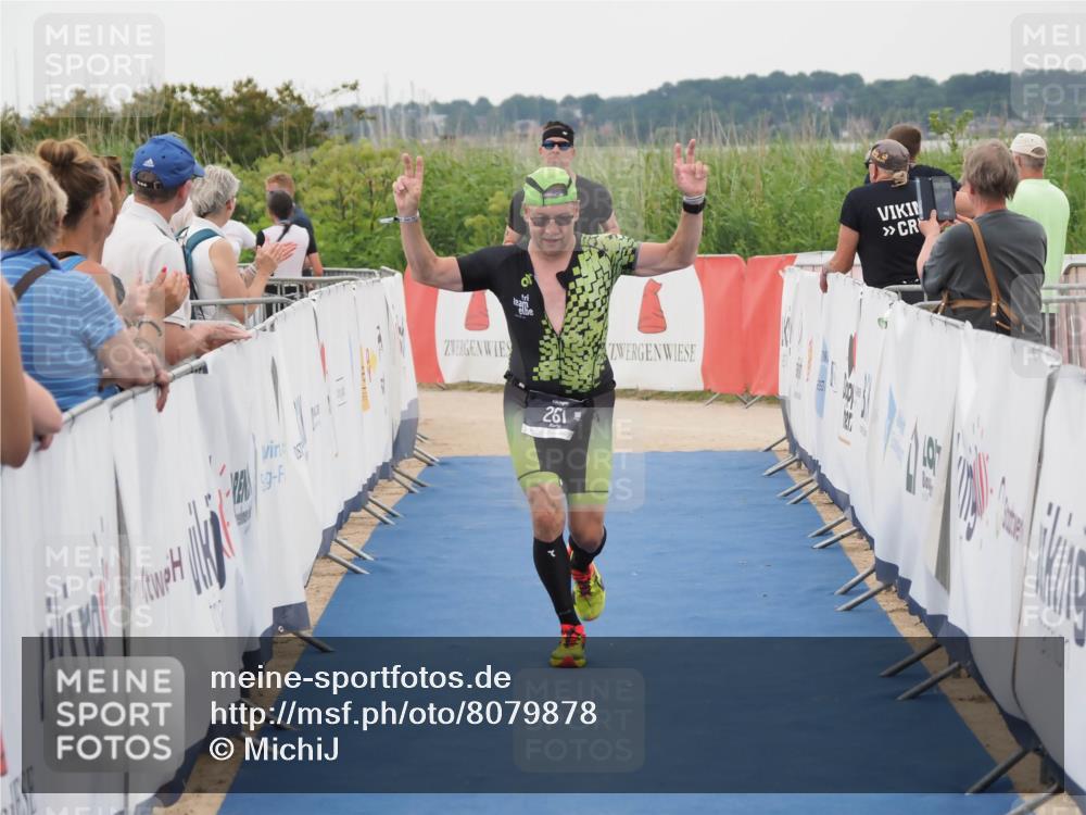 22.06.2025 - Viking Triathlon MichiJ http://msf.ph/oto/8079878 22.06.2025 15:56:38 Ziel 261, 306, 647 meine-sportfotos.de