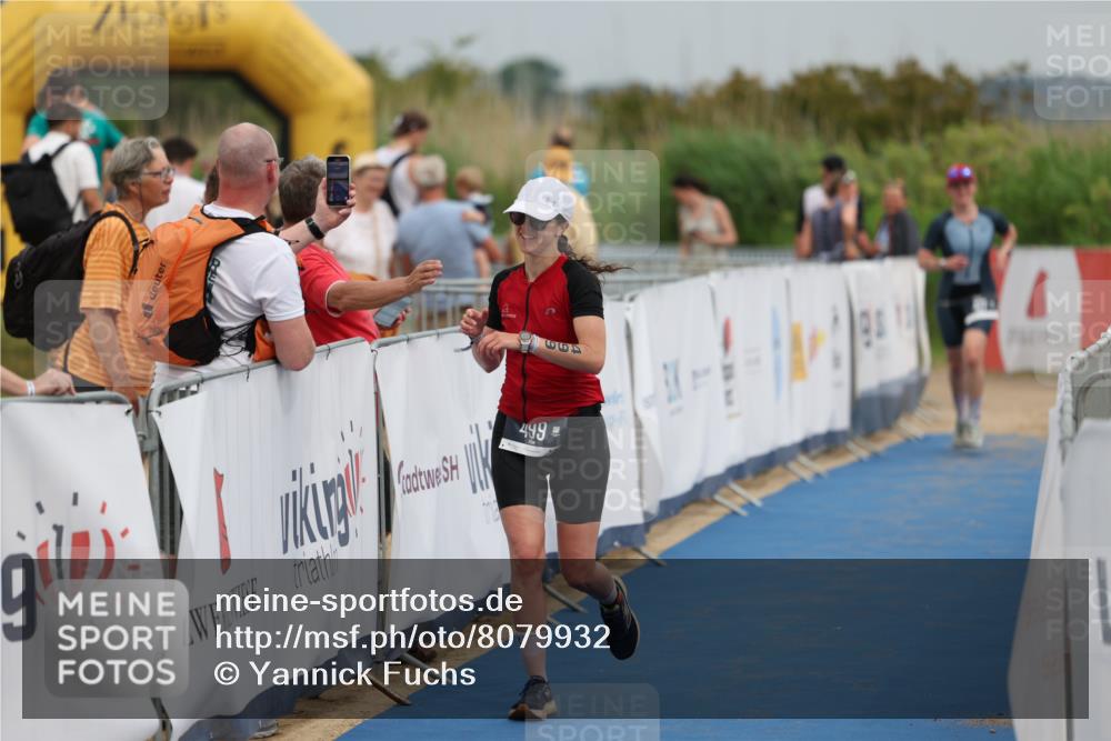 22.06.2025 - Viking Triathlon Yannick Fuchs http://msf.ph/oto/8079932 22.06.2025 16:49:55 Ziel 499 meine-sportfotos.de
