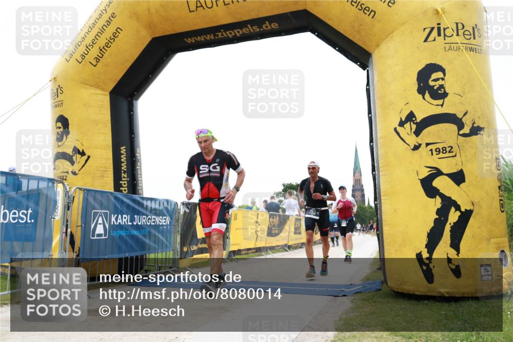 22.06.2025 - Viking Triathlon H.Heesch http://msf.ph/oto/8080014 22.06.2025 16:02:22 Laufen 206, 283, 493 meine-sportfotos.de