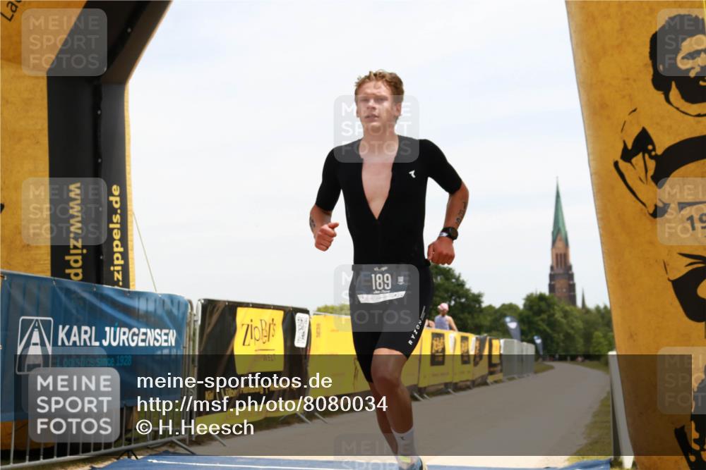 22.06.2025 - Viking Triathlon H.Heesch http://msf.ph/oto/8080034 22.06.2025 12:53:18 Laufen 189 meine-sportfotos.de