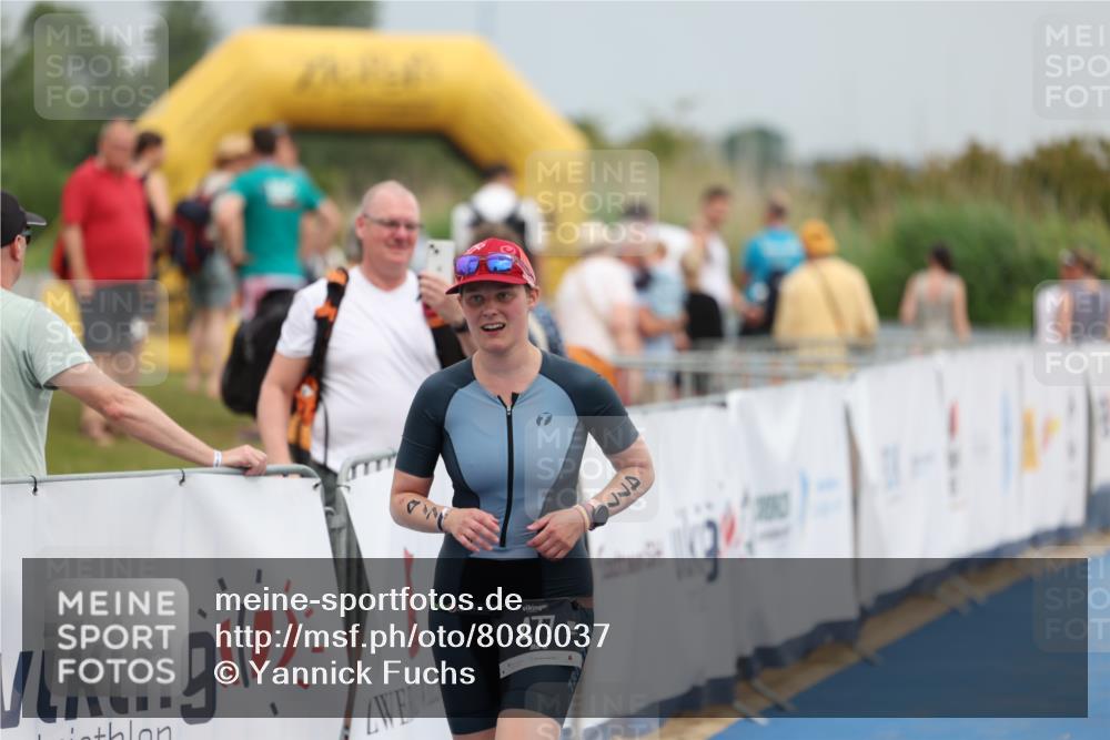 22.06.2025 - Viking Triathlon Yannick Fuchs http://msf.ph/oto/8080037 22.06.2025 16:50:01 Ziel 477, 499 meine-sportfotos.de