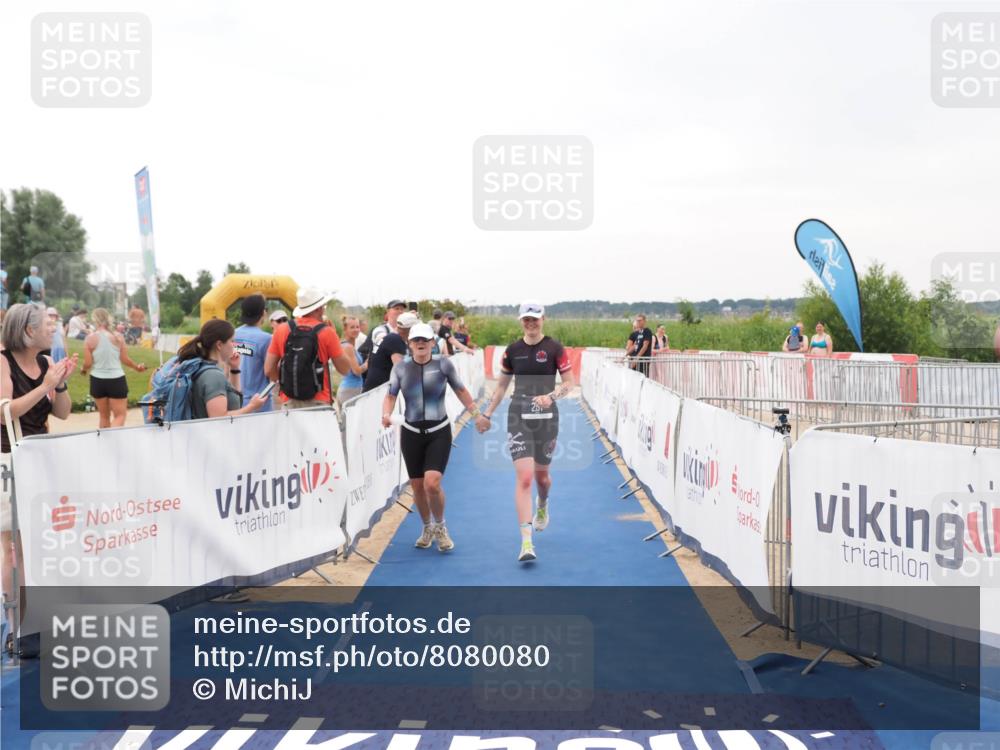 22.06.2025 - Viking Triathlon MichiJ http://msf.ph/oto/8080080 22.06.2025 16:05:36 Ziel 251, 454 meine-sportfotos.de