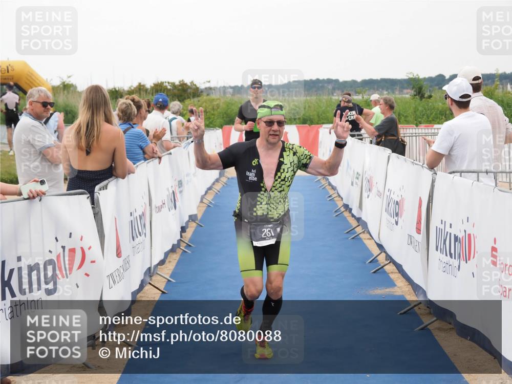 22.06.2025 - Viking Triathlon MichiJ http://msf.ph/oto/8080088 22.06.2025 15:56:41 Ziel 261, 306 meine-sportfotos.de