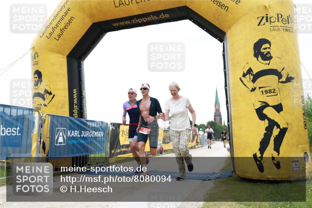 22.06.2025 - Viking Triathlon H.Heesch http://msf.ph/oto/8080094 22.06.2025 16:04:01 Laufen 625 meine-sportfotos.de