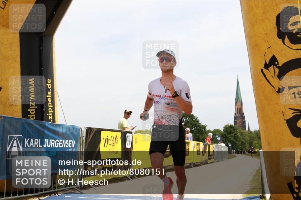 22.06.2025 - Viking Triathlon H.Heesch http://msf.ph/oto/8080151 22.06.2025 12:59:01 Laufen 521 meine-sportfotos.de