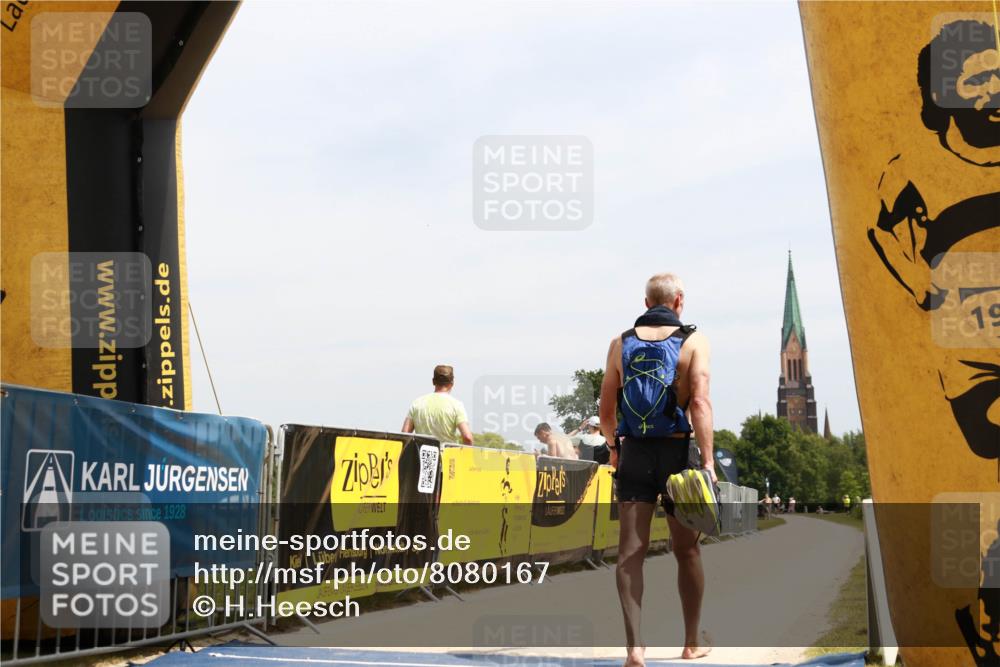 22.06.2025 - Viking Triathlon H.Heesch http://msf.ph/oto/8080167 22.06.2025 12:59:35 Laufen  meine-sportfotos.de