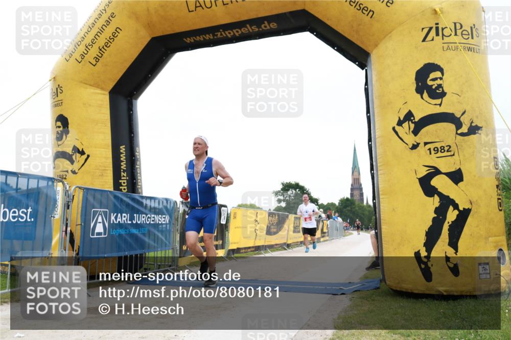 22.06.2025 - Viking Triathlon H.Heesch http://msf.ph/oto/8080181 22.06.2025 16:07:39 Laufen 109, 656 meine-sportfotos.de