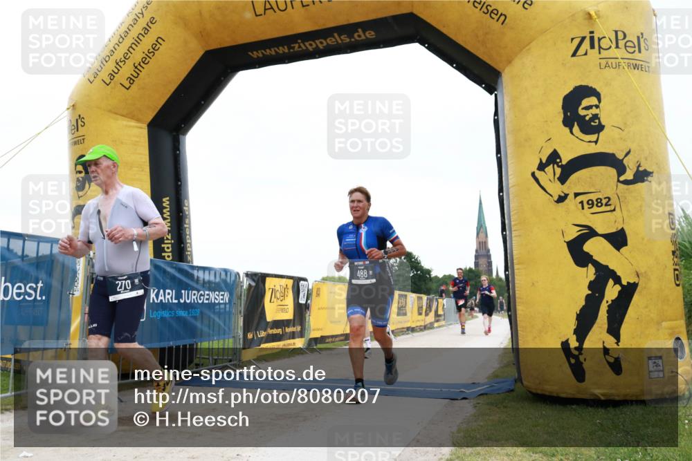 22.06.2025 - Viking Triathlon H.Heesch http://msf.ph/oto/8080207 22.06.2025 16:08:48 Laufen 234, 270, 488 meine-sportfotos.de