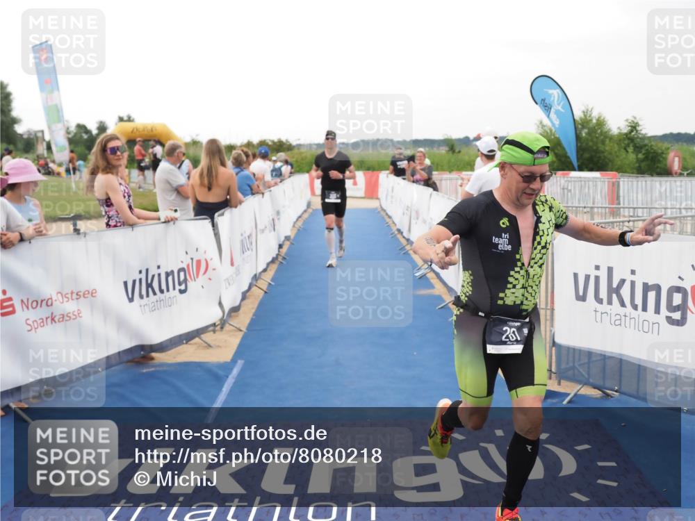 22.06.2025 - Viking Triathlon MichiJ http://msf.ph/oto/8080218 22.06.2025 15:56:42 Ziel 261, 306 meine-sportfotos.de