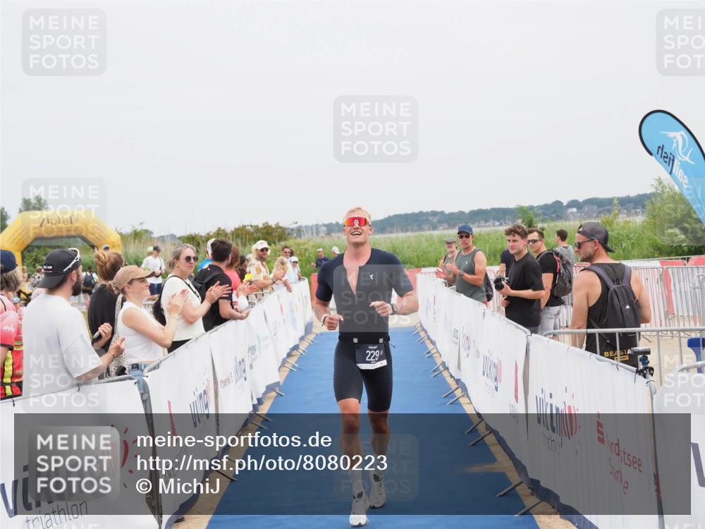 22.06.2025 - Viking Triathlon MichiJ http://msf.ph/oto/8080223 22.06.2025 14:40:08 Ziel 229 meine-sportfotos.de