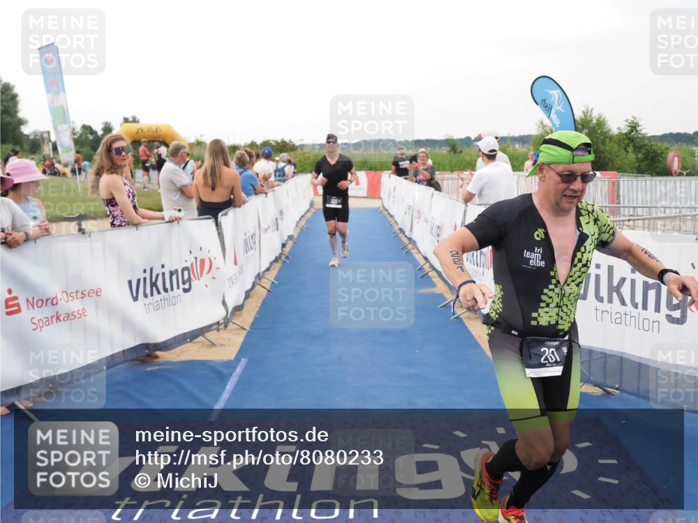 22.06.2025 - Viking Triathlon MichiJ http://msf.ph/oto/8080233 22.06.2025 15:56:42 Ziel 261, 306 meine-sportfotos.de