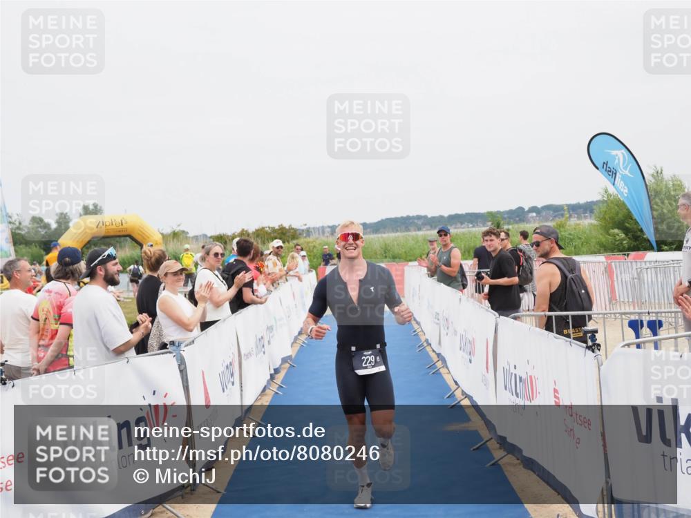 22.06.2025 - Viking Triathlon MichiJ http://msf.ph/oto/8080246 22.06.2025 14:40:09 Ziel 229 meine-sportfotos.de