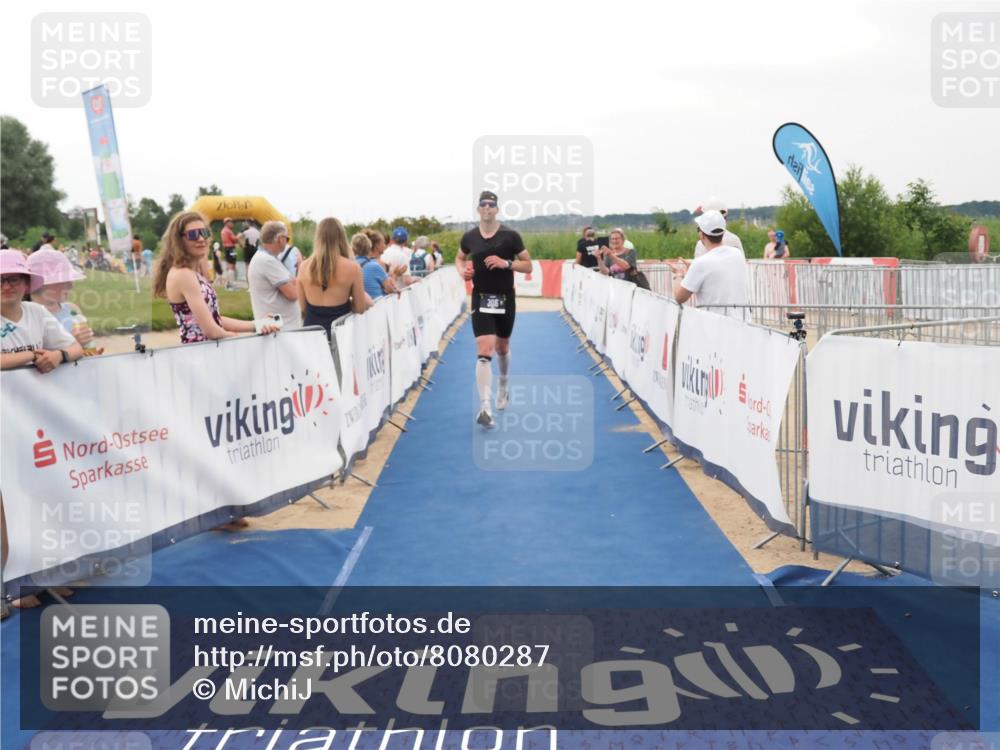 22.06.2025 - Viking Triathlon MichiJ http://msf.ph/oto/8080287 22.06.2025 15:56:43 Ziel 261, 306 meine-sportfotos.de