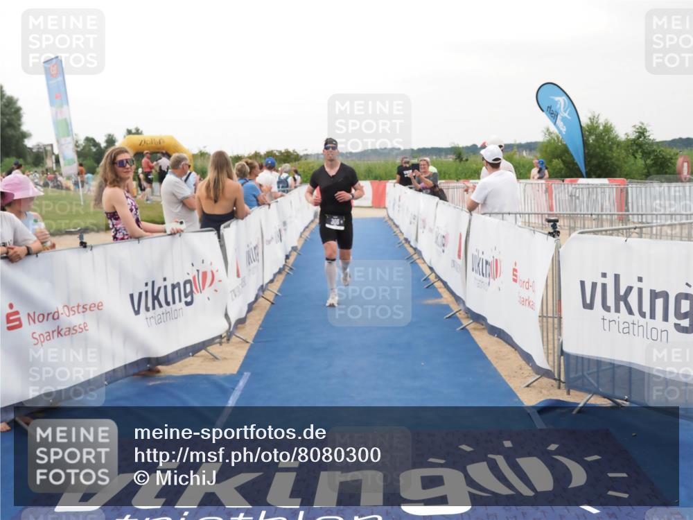 22.06.2025 - Viking Triathlon MichiJ http://msf.ph/oto/8080300 22.06.2025 15:56:43 Ziel 261, 306 meine-sportfotos.de