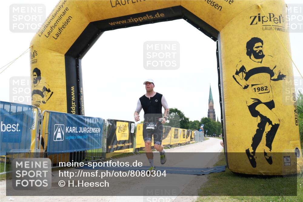 22.06.2025 - Viking Triathlon H.Heesch http://msf.ph/oto/8080304 22.06.2025 16:12:07 Laufen 246 meine-sportfotos.de
