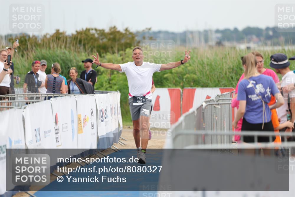 22.06.2025 - Viking Triathlon Yannick Fuchs http://msf.ph/oto/8080327 22.06.2025 16:53:30 Ziel  meine-sportfotos.de