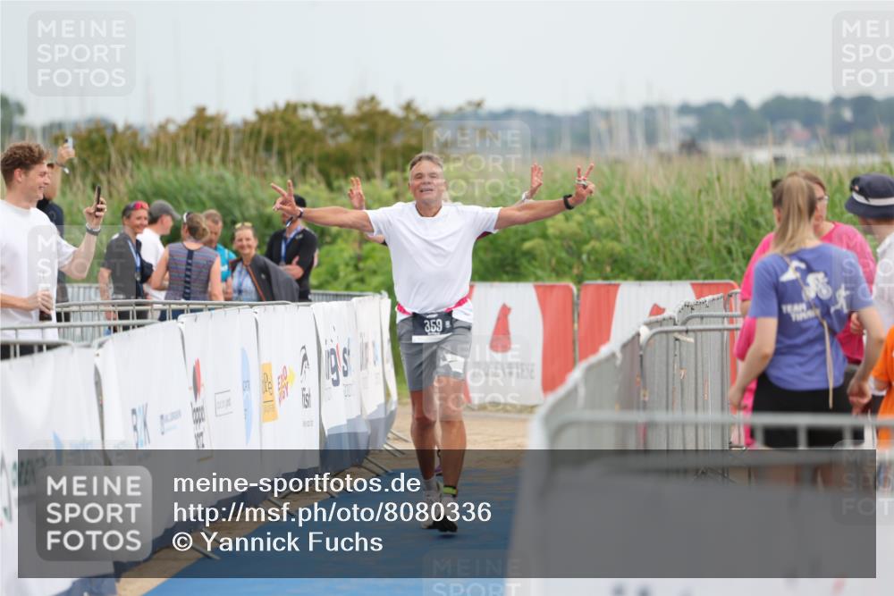 22.06.2025 - Viking Triathlon Yannick Fuchs http://msf.ph/oto/8080336 22.06.2025 16:53:31 Ziel  meine-sportfotos.de