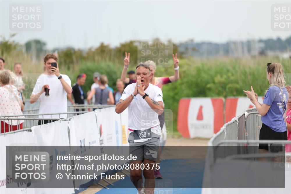 22.06.2025 - Viking Triathlon Yannick Fuchs http://msf.ph/oto/8080375 22.06.2025 16:53:33 Ziel 359, 436 meine-sportfotos.de