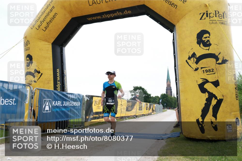 22.06.2025 - Viking Triathlon H.Heesch http://msf.ph/oto/8080377 22.06.2025 16:17:27 Laufen 489 meine-sportfotos.de