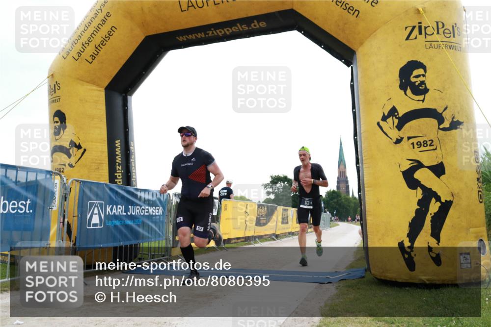 22.06.2025 - Viking Triathlon H.Heesch http://msf.ph/oto/8080395 22.06.2025 16:19:30 Laufen 191, 372 meine-sportfotos.de
