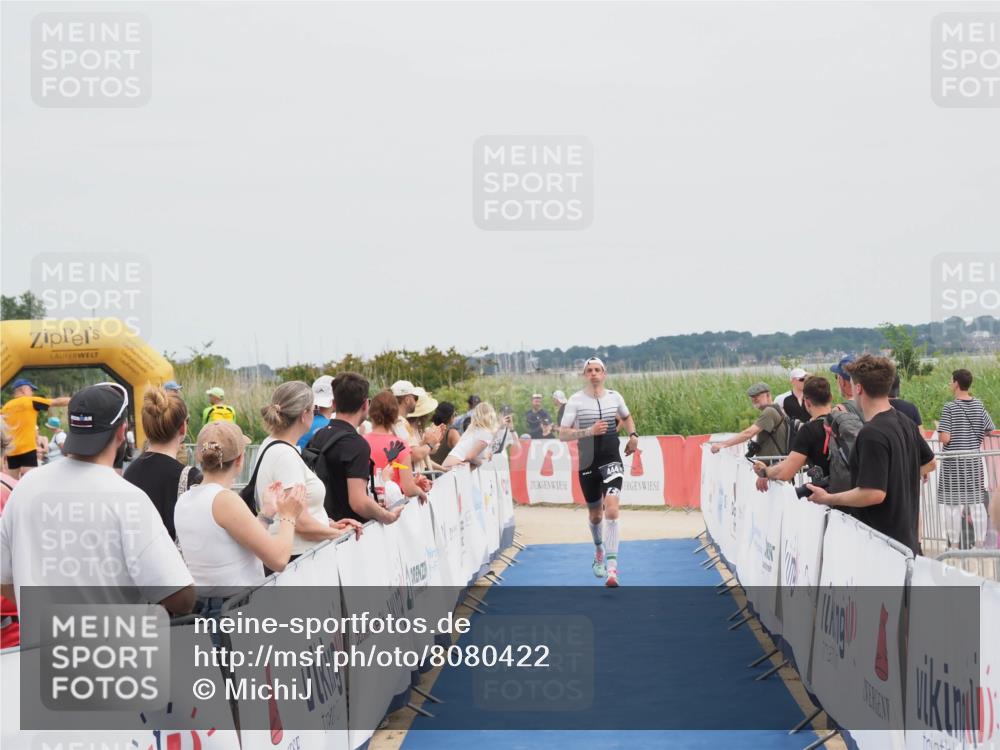 22.06.2025 - Viking Triathlon MichiJ http://msf.ph/oto/8080422 22.06.2025 14:40:40 Ziel 444 meine-sportfotos.de
