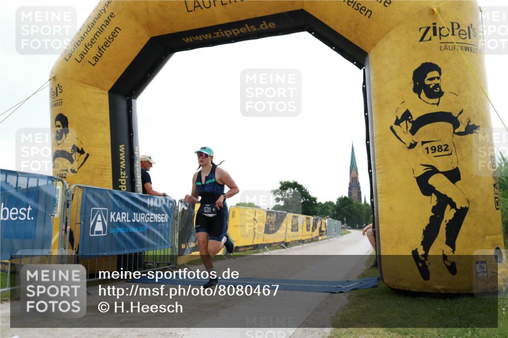22.06.2025 - Viking Triathlon H.Heesch http://msf.ph/oto/8080467 22.06.2025 16:22:21 Laufen 425, 531 meine-sportfotos.de