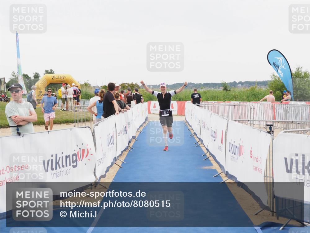 22.06.2025 - Viking Triathlon MichiJ http://msf.ph/oto/8080515 22.06.2025 16:09:58 Ziel 97 meine-sportfotos.de