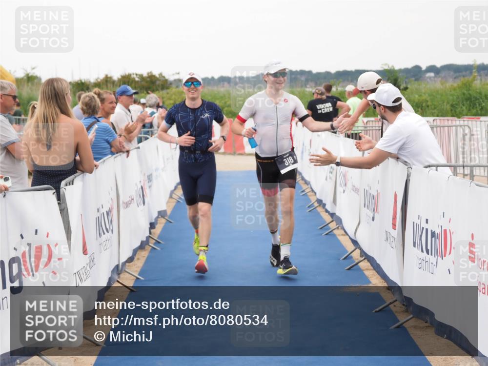 22.06.2025 - Viking Triathlon MichiJ http://msf.ph/oto/8080534 22.06.2025 15:56:56 Ziel 318, 328 meine-sportfotos.de
