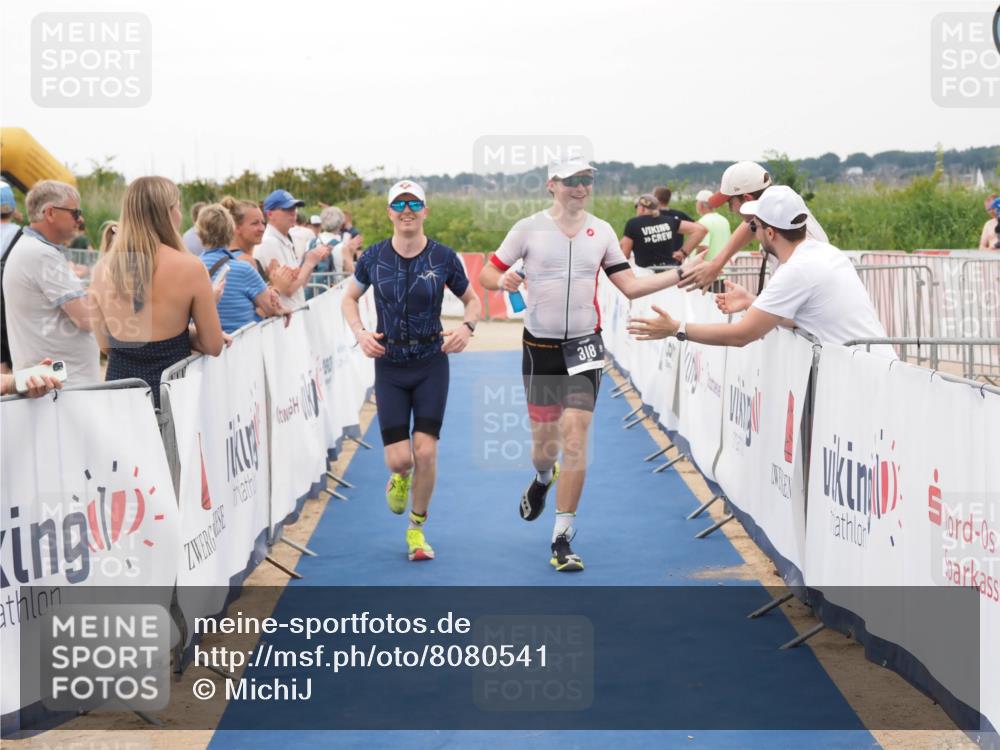 22.06.2025 - Viking Triathlon MichiJ http://msf.ph/oto/8080541 22.06.2025 15:56:56 Ziel 318, 328 meine-sportfotos.de