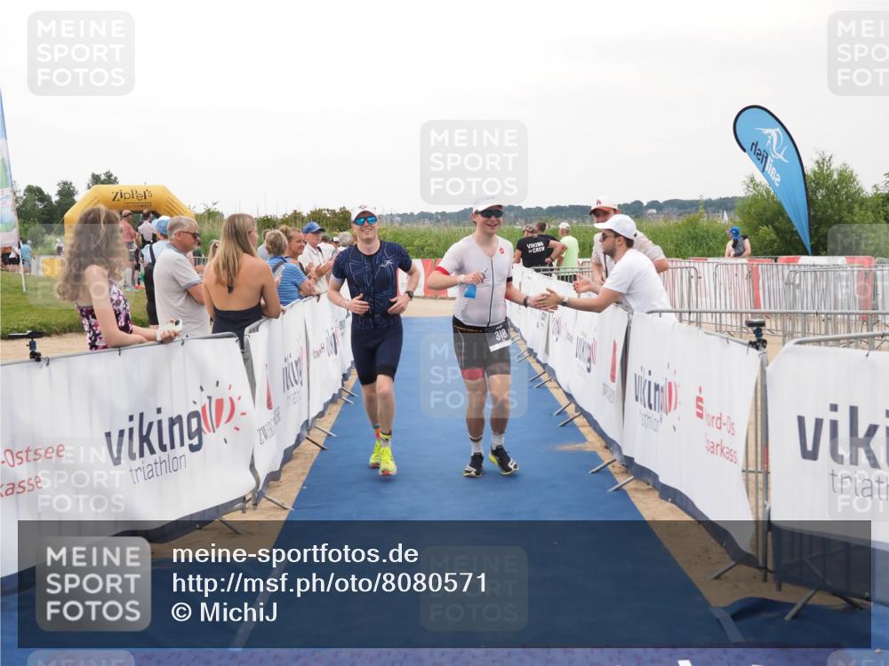 22.06.2025 - Viking Triathlon MichiJ http://msf.ph/oto/8080571 22.06.2025 15:56:57 Ziel 318, 328 meine-sportfotos.de