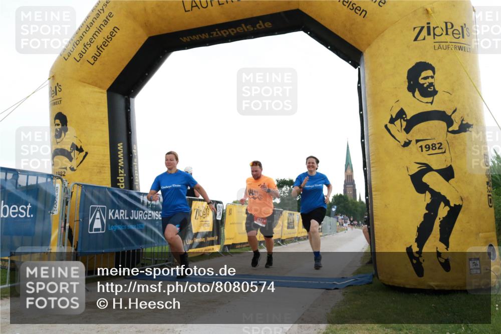 22.06.2025 - Viking Triathlon H.Heesch http://msf.ph/oto/8080574 22.06.2025 16:27:38 Laufen 633 meine-sportfotos.de
