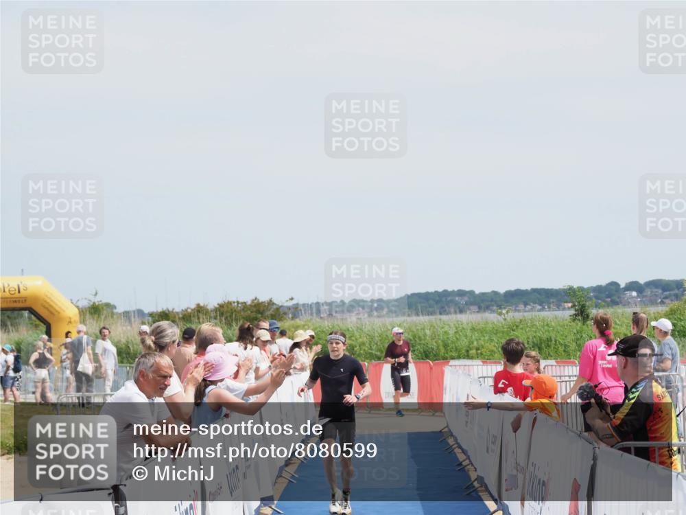 22.06.2025 - Viking Triathlon MichiJ http://msf.ph/oto/8080599 22.06.2025 14:21:27 Ziel 10 meine-sportfotos.de