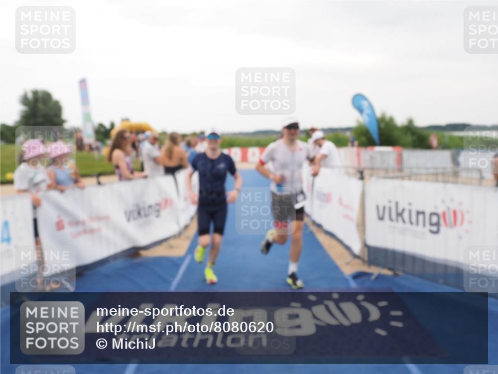 22.06.2025 - Viking Triathlon MichiJ http://msf.ph/oto/8080620 22.06.2025 15:56:58 Ziel 318, 328 meine-sportfotos.de