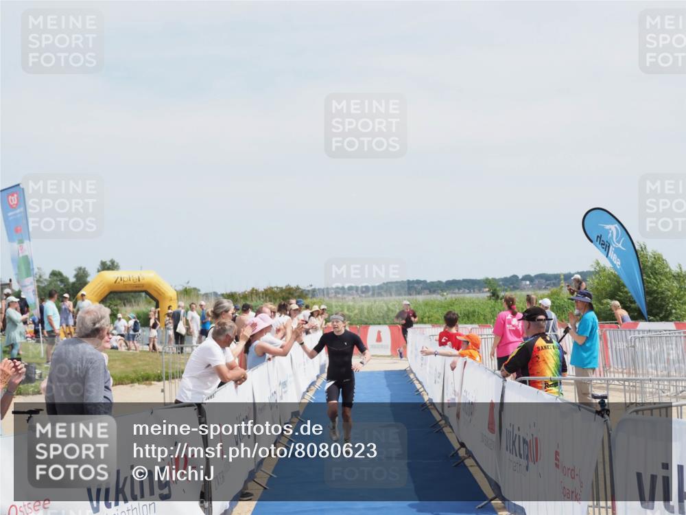 22.06.2025 - Viking Triathlon MichiJ http://msf.ph/oto/8080623 22.06.2025 14:21:28 Ziel 10 meine-sportfotos.de