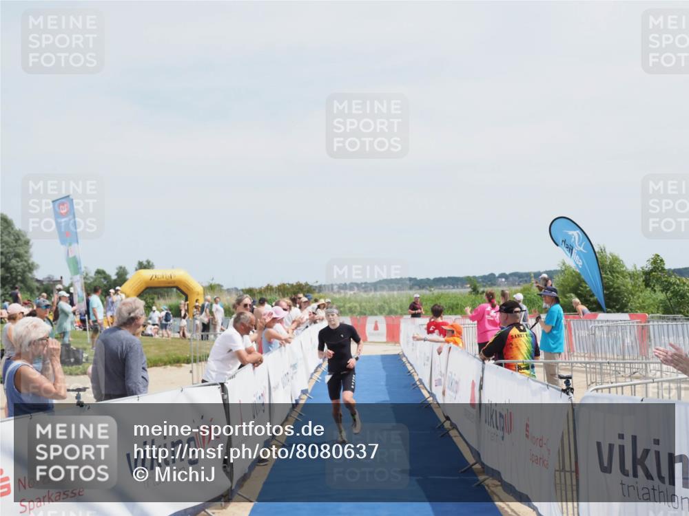 22.06.2025 - Viking Triathlon MichiJ http://msf.ph/oto/8080637 22.06.2025 14:21:28 Ziel 10 meine-sportfotos.de