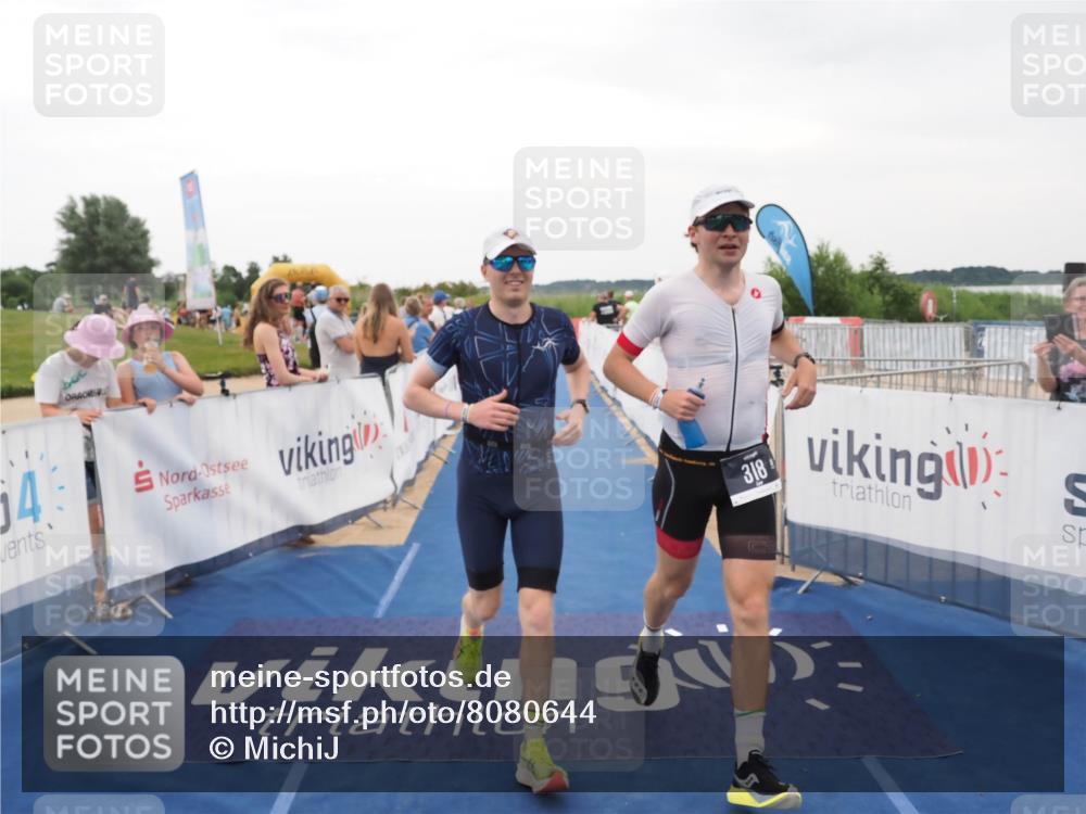 22.06.2025 - Viking Triathlon MichiJ http://msf.ph/oto/8080644 22.06.2025 15:56:58 Ziel 318, 328 meine-sportfotos.de