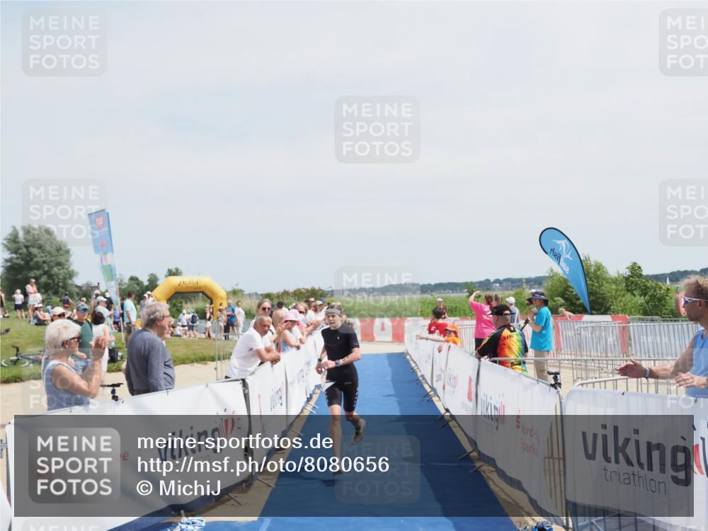 22.06.2025 - Viking Triathlon MichiJ http://msf.ph/oto/8080656 22.06.2025 14:21:29 Ziel 10 meine-sportfotos.de