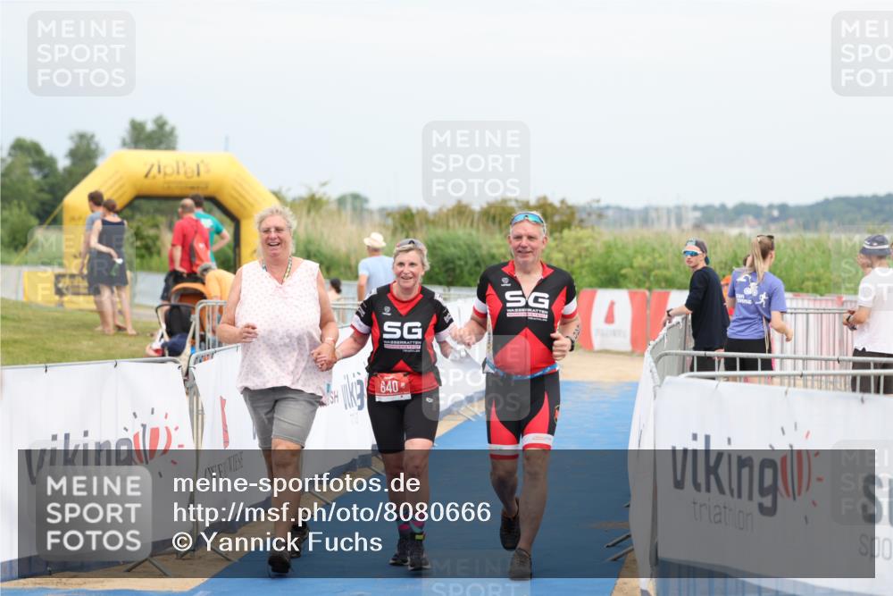 22.06.2025 - Viking Triathlon Yannick Fuchs http://msf.ph/oto/8080666 22.06.2025 16:59:30 Ziel 640 meine-sportfotos.de