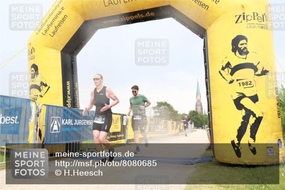 22.06.2025 - Viking Triathlon H.Heesch http://msf.ph/oto/8080685 22.06.2025 16:36:43 Laufen 267, 305 meine-sportfotos.de