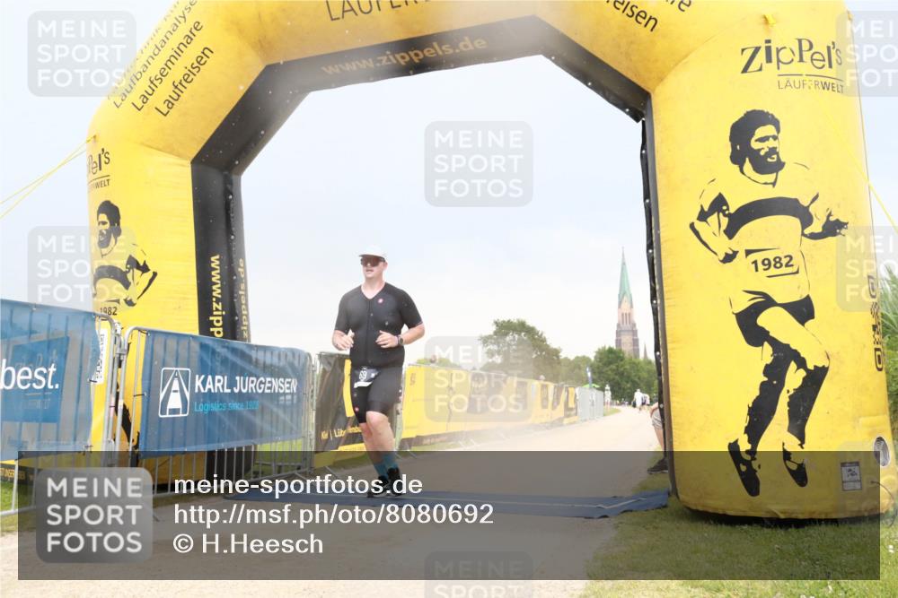 22.06.2025 - Viking Triathlon H.Heesch http://msf.ph/oto/8080692 22.06.2025 16:36:49 Laufen 69, 267, 305 meine-sportfotos.de