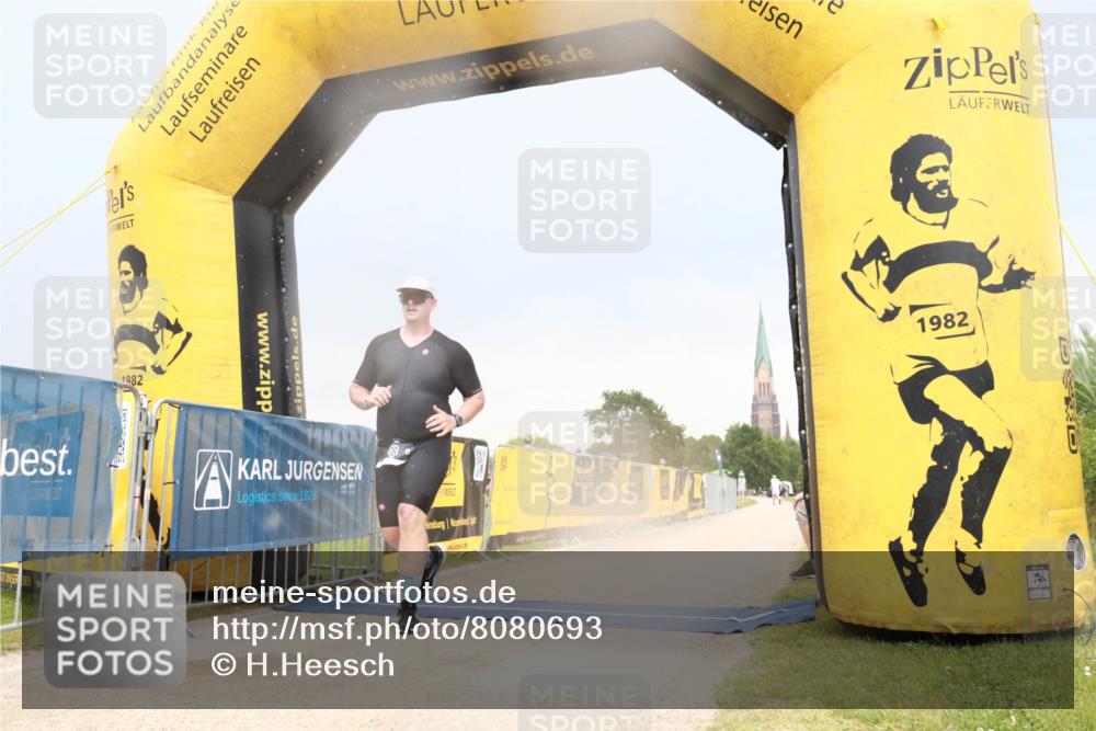 22.06.2025 - Viking Triathlon H.Heesch http://msf.ph/oto/8080693 22.06.2025 16:36:49 Laufen 69, 267, 305 meine-sportfotos.de