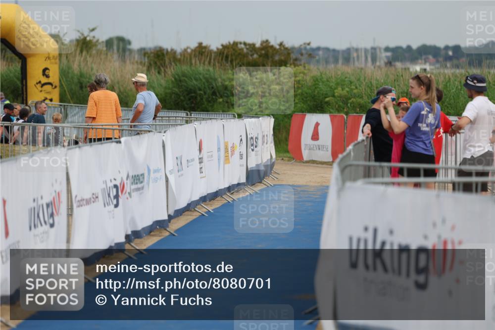 22.06.2025 - Viking Triathlon Yannick Fuchs http://msf.ph/oto/8080701 22.06.2025 17:01:14 Ziel  meine-sportfotos.de