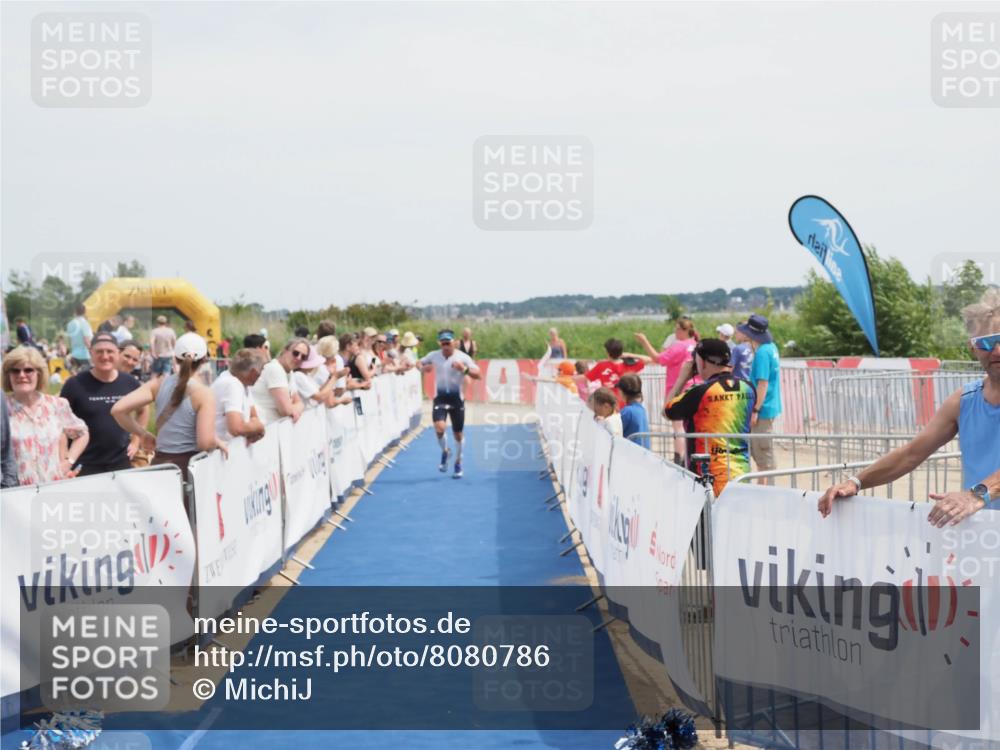 22.06.2025 - Viking Triathlon MichiJ http://msf.ph/oto/8080786 22.06.2025 14:23:28 Ziel 6 meine-sportfotos.de