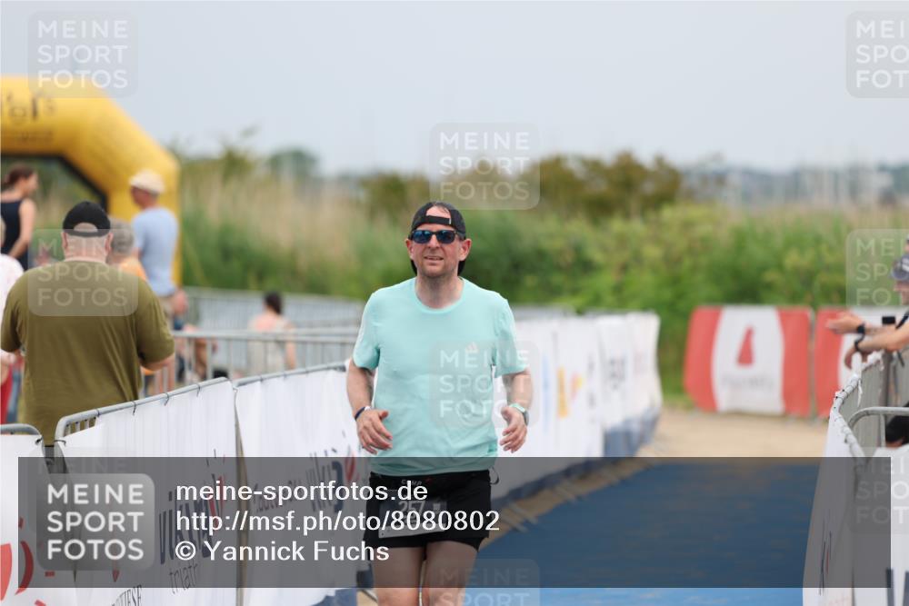 22.06.2025 - Viking Triathlon Yannick Fuchs http://msf.ph/oto/8080802 22.06.2025 17:04:34 Ziel 257 meine-sportfotos.de