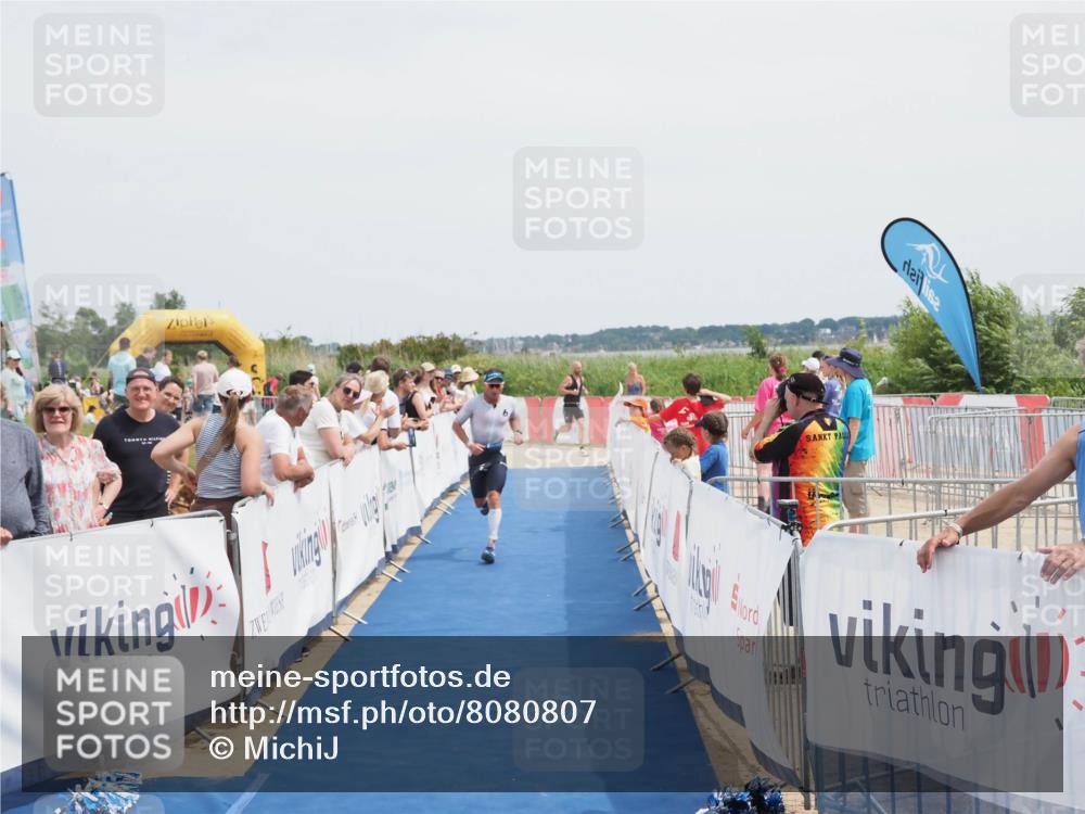 22.06.2025 - Viking Triathlon MichiJ http://msf.ph/oto/8080807 22.06.2025 14:23:29 Ziel 6 meine-sportfotos.de