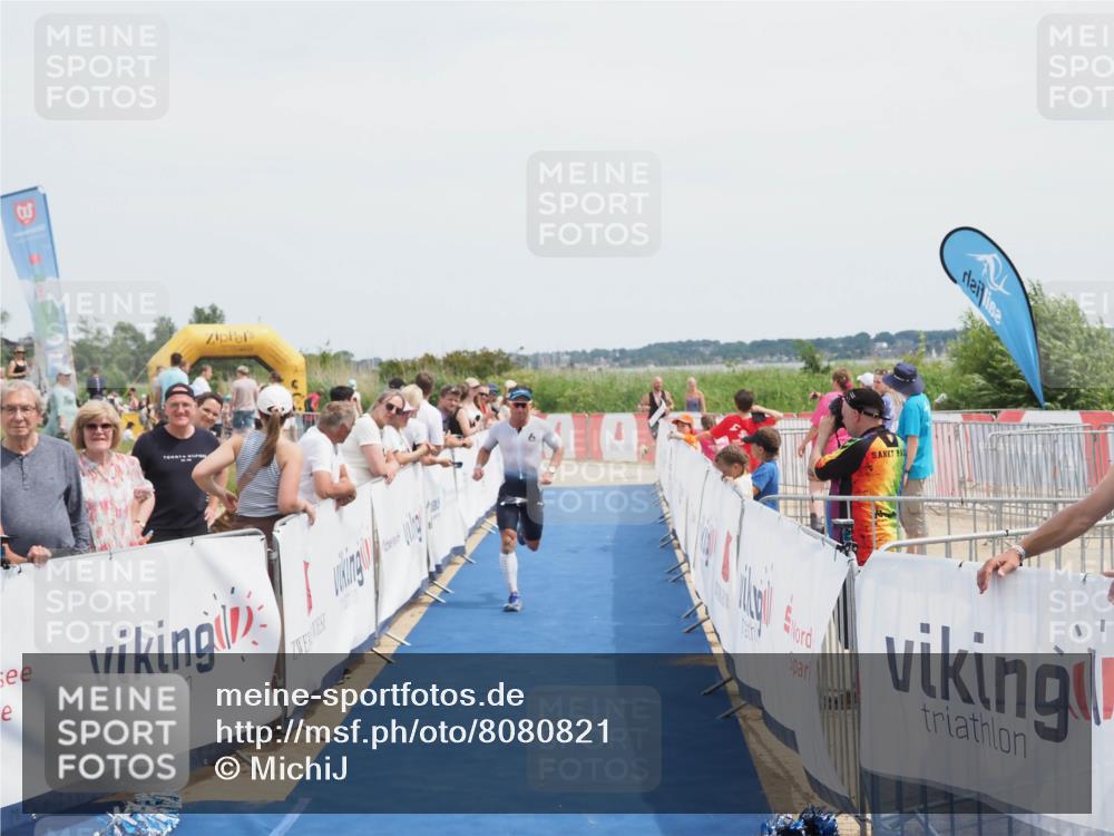 22.06.2025 - Viking Triathlon MichiJ http://msf.ph/oto/8080821 22.06.2025 14:23:29 Ziel 6 meine-sportfotos.de
