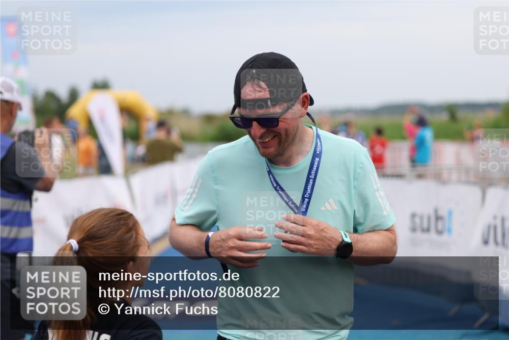 22.06.2025 - Viking Triathlon Yannick Fuchs http://msf.ph/oto/8080822 22.06.2025 17:04:42 Ziel  meine-sportfotos.de