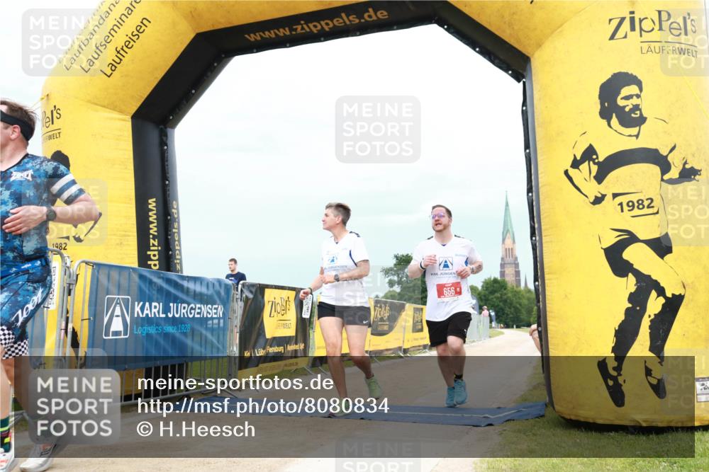 22.06.2025 - Viking Triathlon H.Heesch http://msf.ph/oto/8080834 22.06.2025 17:04:33 Laufen 466, 656 meine-sportfotos.de