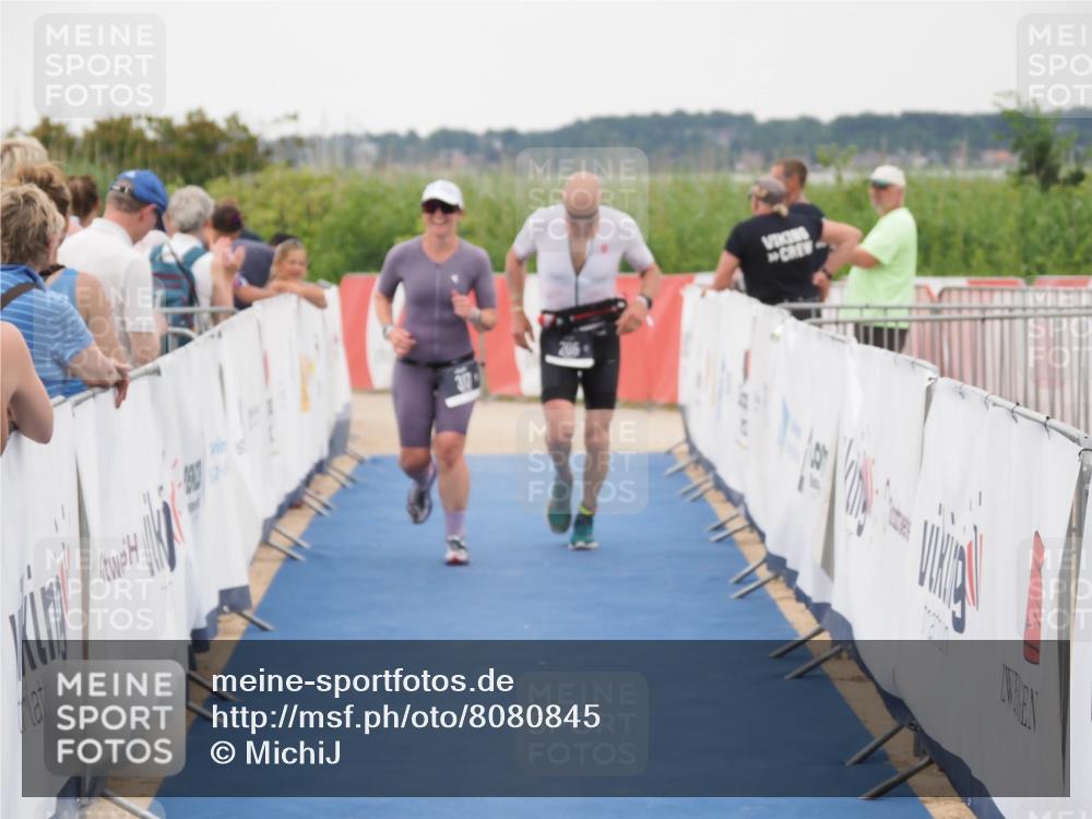 22.06.2025 - Viking Triathlon MichiJ http://msf.ph/oto/8080845 22.06.2025 15:57:52 Ziel 205, 317 meine-sportfotos.de